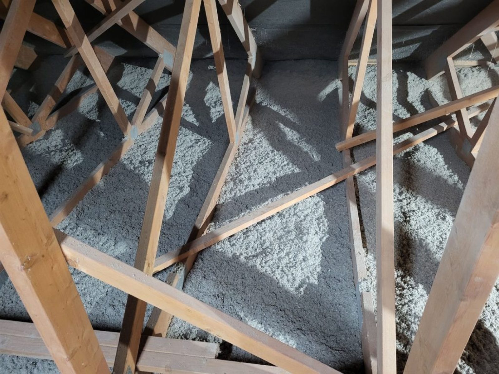 ocieplanie celulozą rogoźno